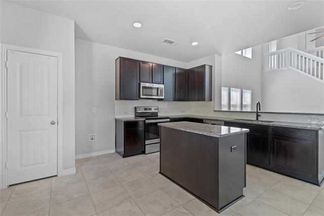 Building Photo - 312 Countryside Dr