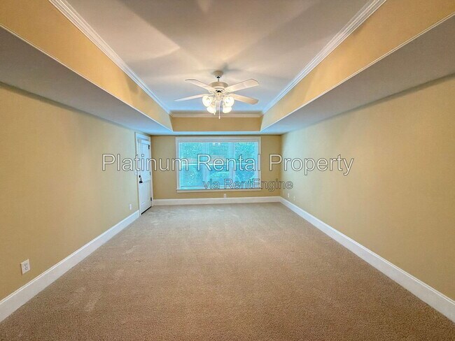 Building Photo - 8015 Wakehurst Pl