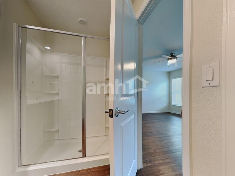 Building Photo - 4351 Seven Canyons Dr