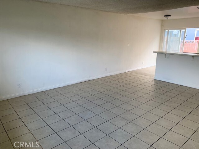 Building Photo - 3411 W Orange Ave