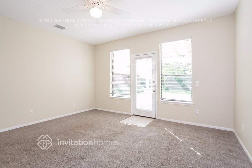Building Photo - 2117 Shadow Bay Cir