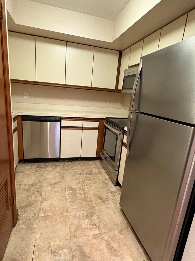 Building Photo - 1250 N Broad St