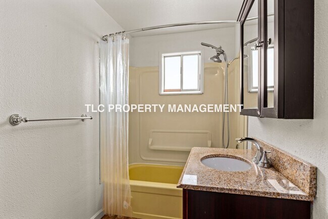 Building Photo - 4669-4671 Barger Drive