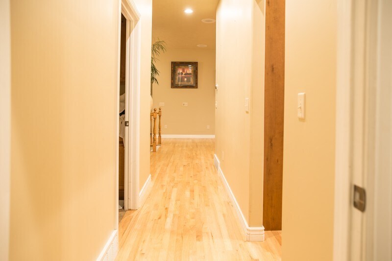 Building Photo - 2032 Eagle Crest Dr