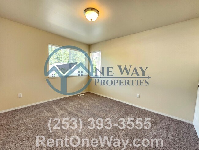 Building Photo - 15410 87th Ave E