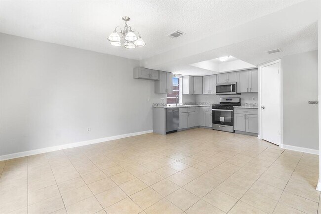 Building Photo - 16322 Espinosa Dr