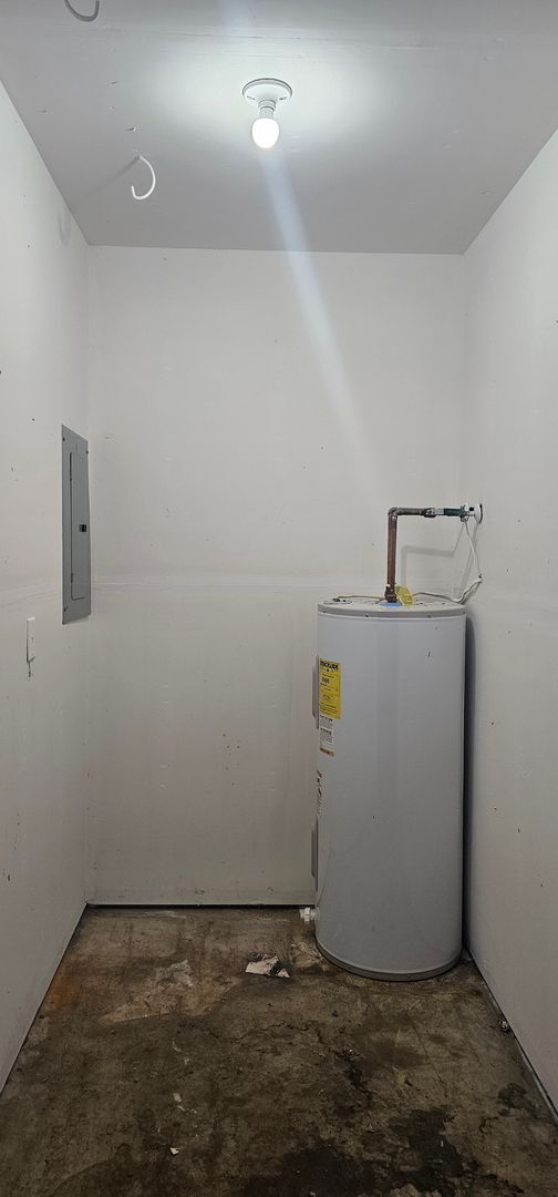 Building Photo - 5101A N. Moore Lane