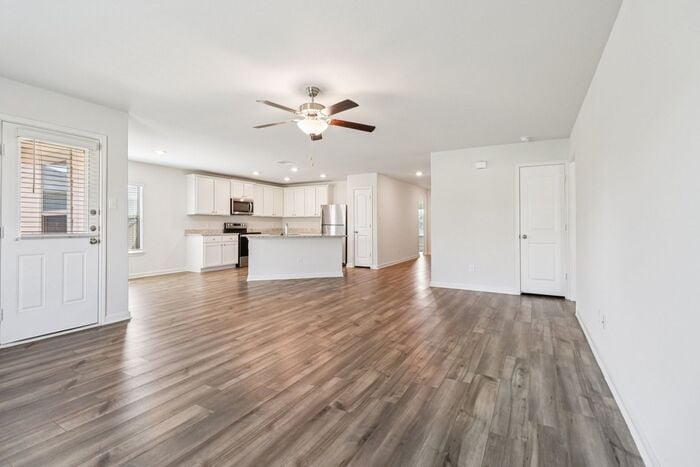 Building Photo - 412 Abram Ave