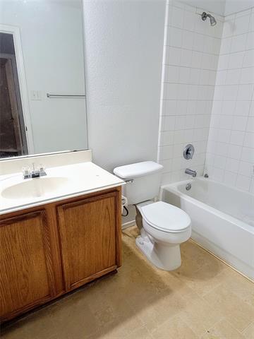 Building Photo - 2710 Bishop Allen Ln