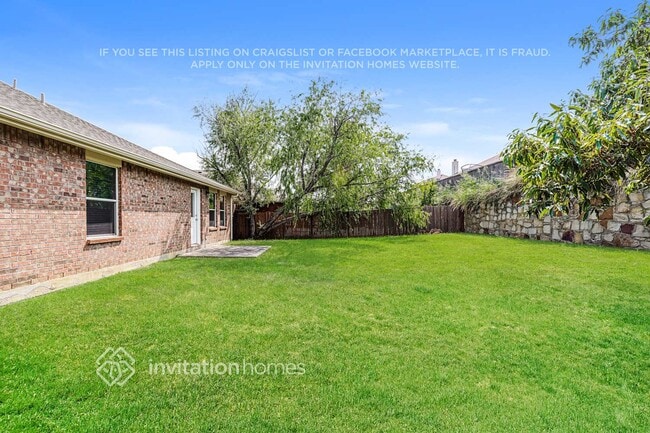 Building Photo - 2713 Morning Song Dr