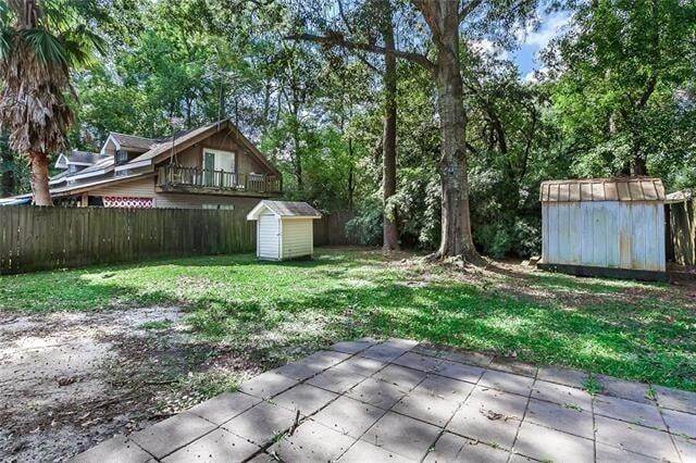 Building Photo - 40785 Hayes Rd