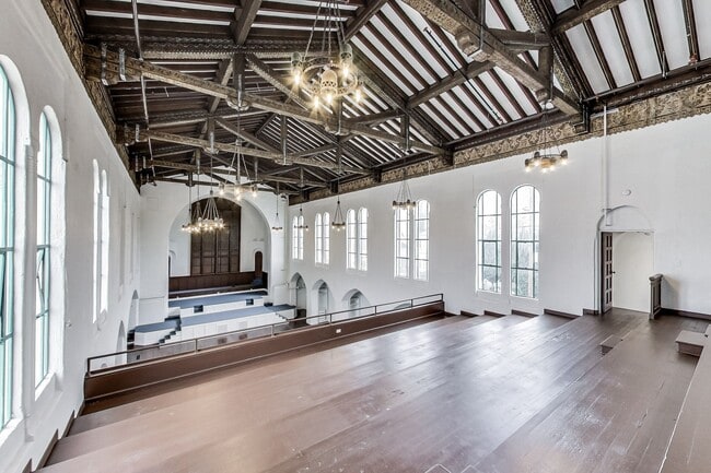 Floorplan - The Rose on Bond