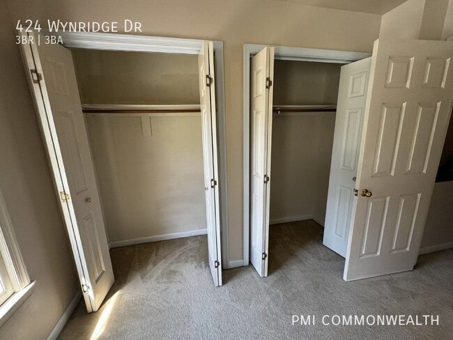 Building Photo - 424 Wynridge Dr