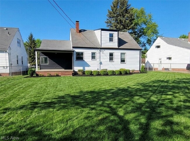 Building Photo - 23718 Cedar Rd