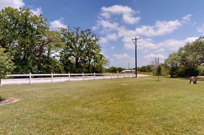 Building Photo - 5291 Dymple Ln