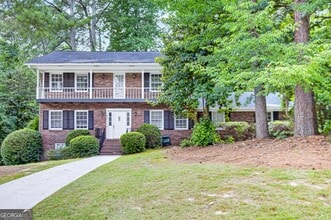 Building Photo - 4854 Springfield Dr