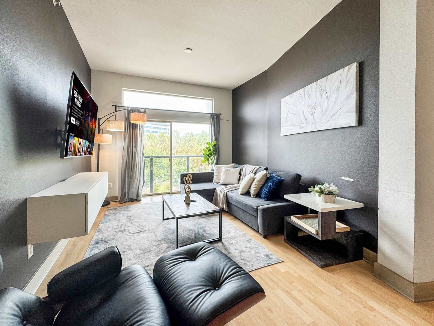 Building Photo - 2901 Indiana St