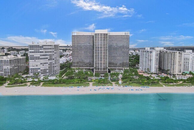 Building Photo - 9705 Collins Ave