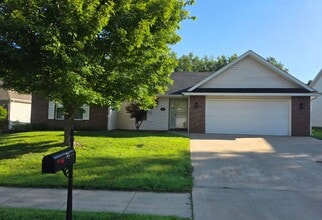 Building Photo - Beautiful Ranch on Quite South of Town Cul-de-Sac