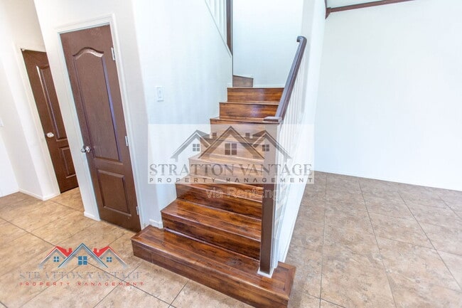 Building Photo - 21139 E Cherrywood Dr