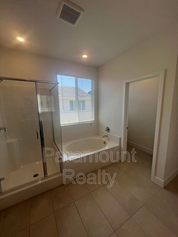 Building Photo - 3310 Tibidabo St