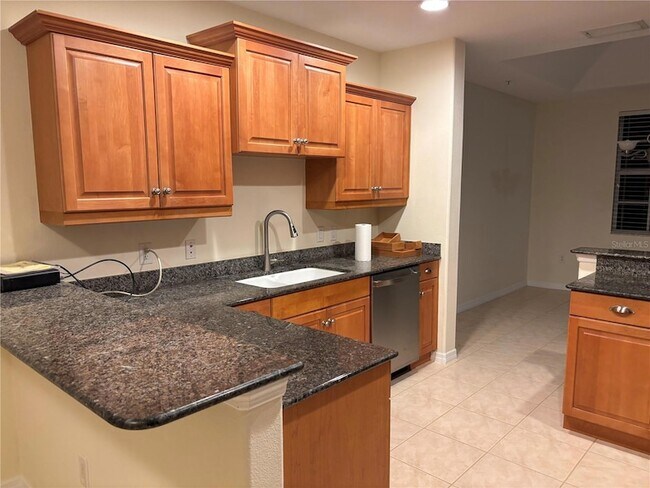 Building Photo - 3971 Square E Ln