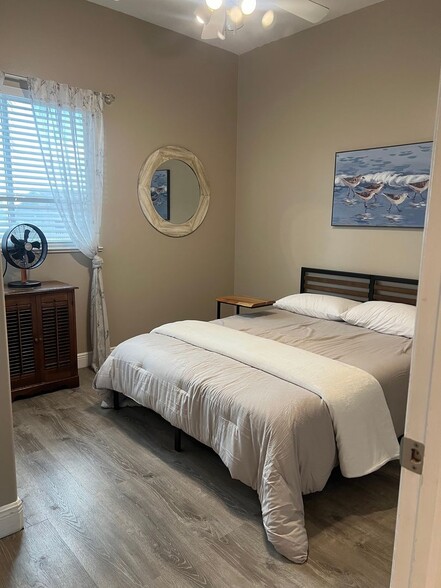 Building Photo - 7533 Hatteras Dr