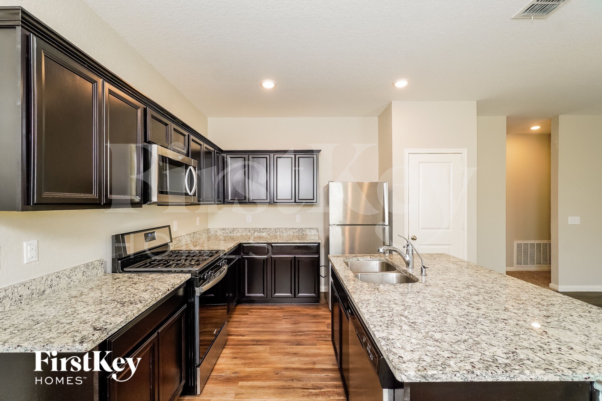 Building Photo - 13509 Sunrise Mdw