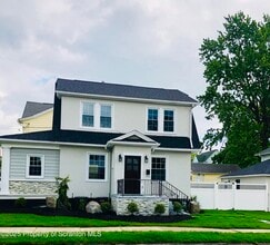Building Photo - 1630 Clay Ave