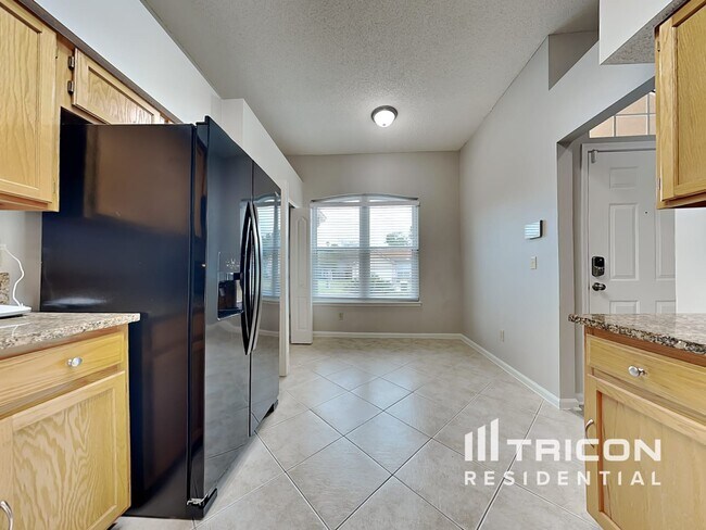 Building Photo - 7764 Invermere Boulevard Jacksonville FL