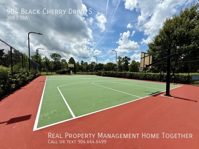 Building Photo - 904 Black Cherry Dr S