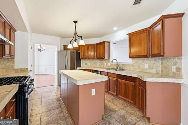 Building Photo - 4545 Parkview Walk Dr