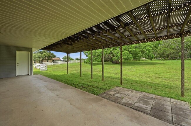 Building Photo - 12753 Burson Dr