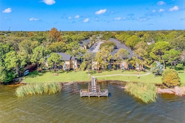 Building Photo - 12293 Sailwinds Dr