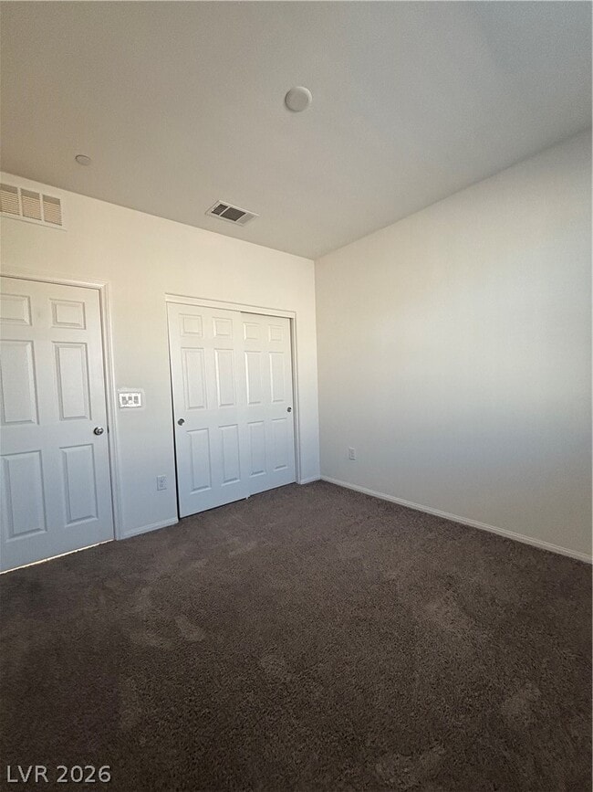 Building Photo - 5672 Sartorial St