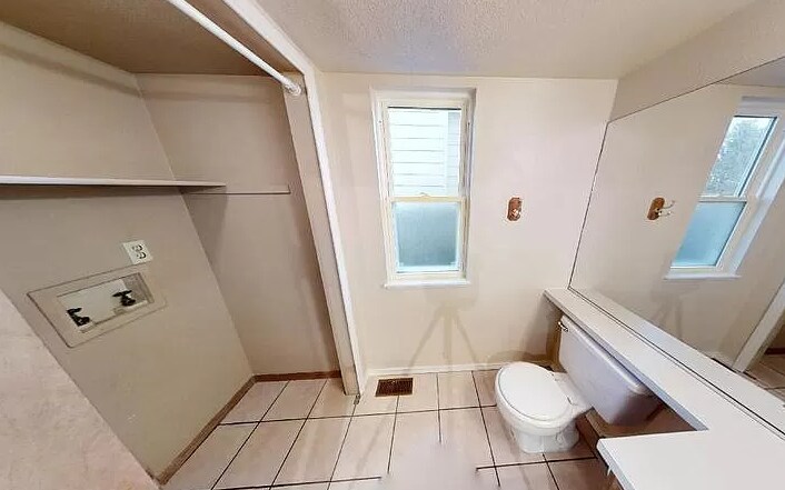 Building Photo - 7836 Scarborough Dr