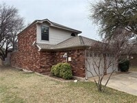 Building Photo - 6801 Bolivar Ct