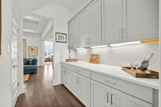 Building Photo - 208 Slate Rock Ter