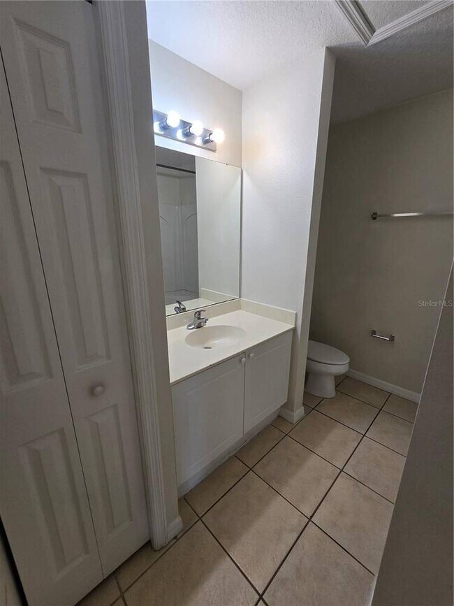 Building Photo - 2790 Club Cortile Cir