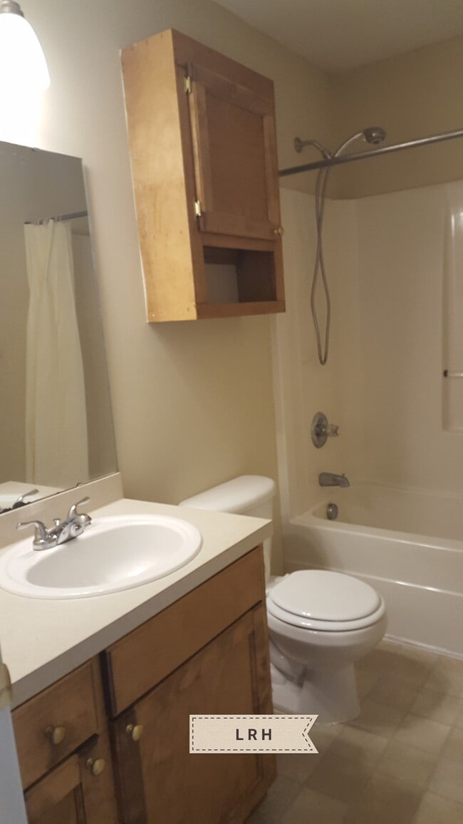 Building Photo - 109 Youpon Dr