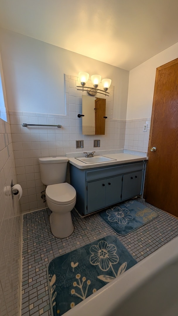 Building Photo - 4346 S Karlov Ave