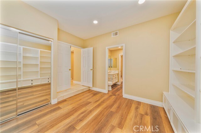 Building Photo - 9531 Montanza Way