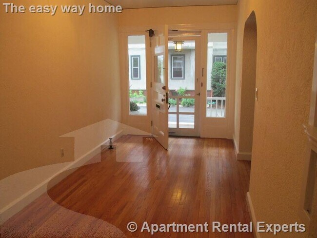 Building Photo - 1 Langdon Square