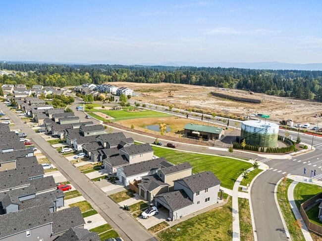 Building Photo - Modern Yelm Home Near JBLM | 3 Bed, 2.25 B...