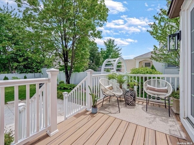 Building Photo - 40 Oakmere Dr