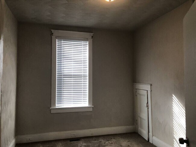 Building Photo - 28TH729-LM PM HOLD