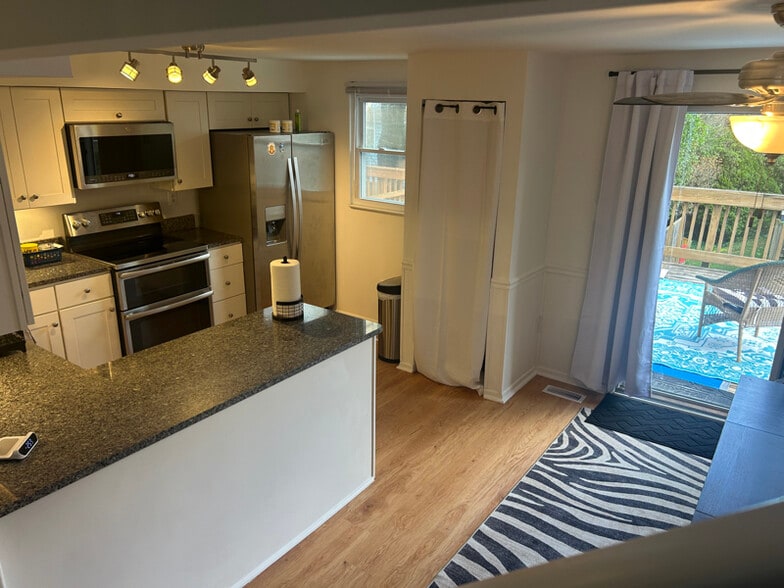 Building Photo - 19231 Misty Meadow Terrace