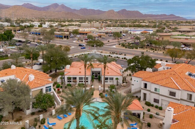 Building Photo - 11375 E Sahuaro Dr