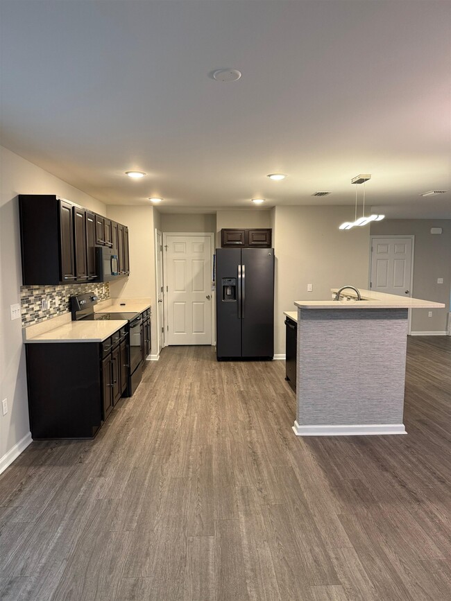 Building Photo - 6174 Jordans Pass Dr
