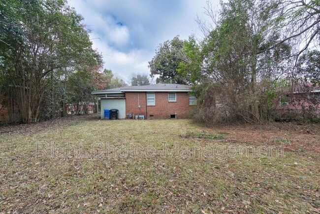 Building Photo - 2940 Blan St